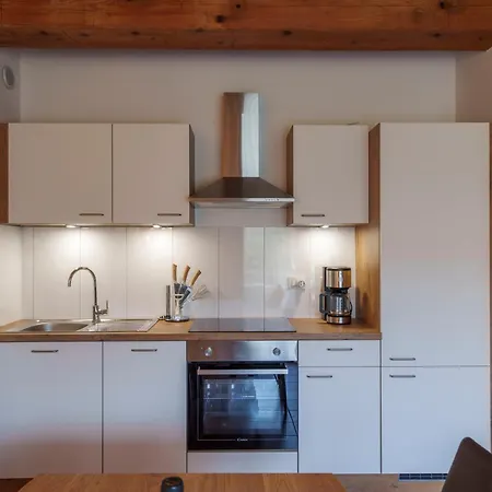 Contessa Castion * Costermano